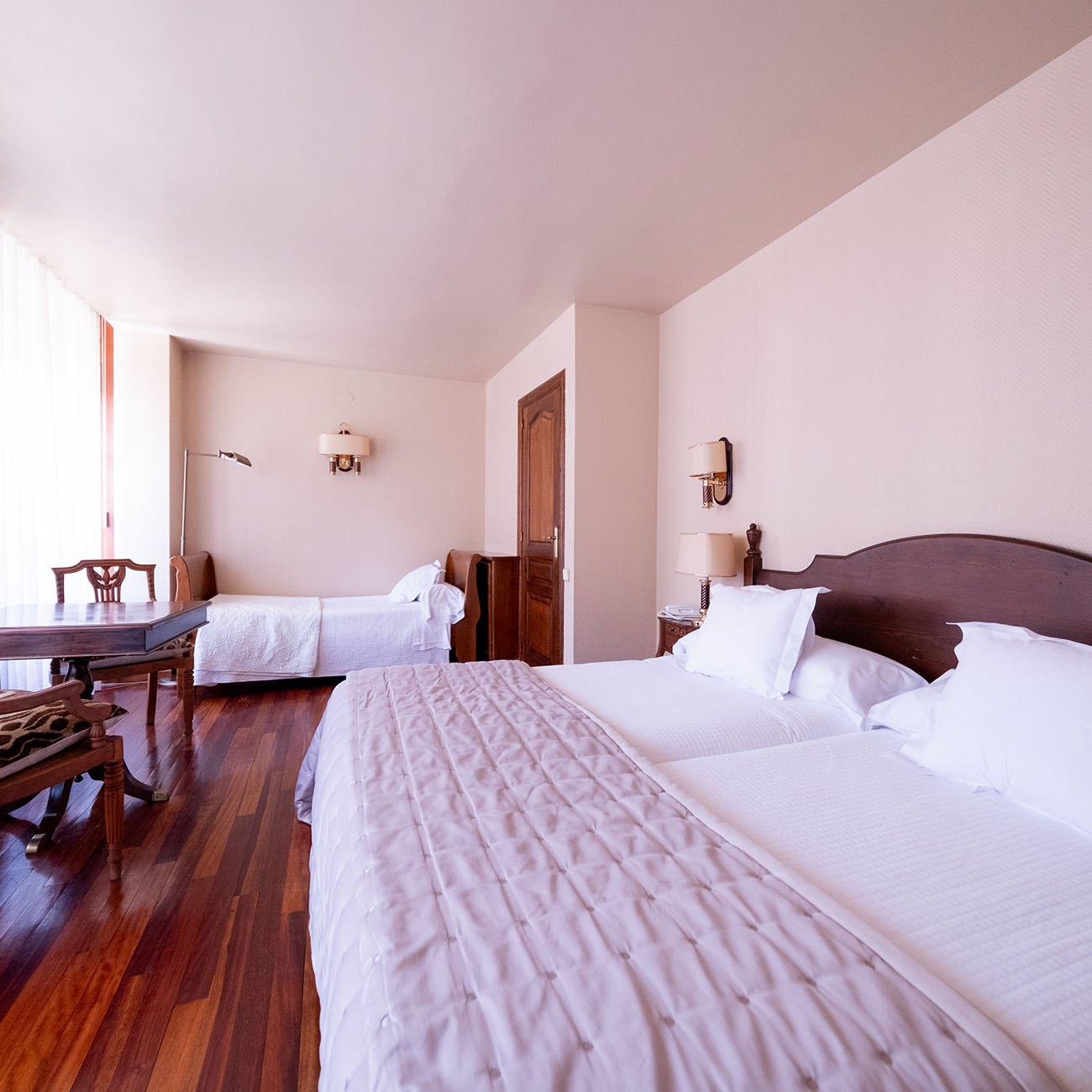 HABITACIÓN TRIPLE